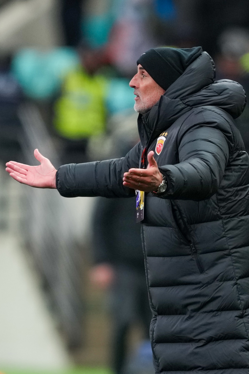 荷甲今夜再迎强敌；新奥尔良鹈鹕强势反弹；主帅态度：悬念犹存；轮换策略成焦点(2025荷甲积分榜)-开云体育