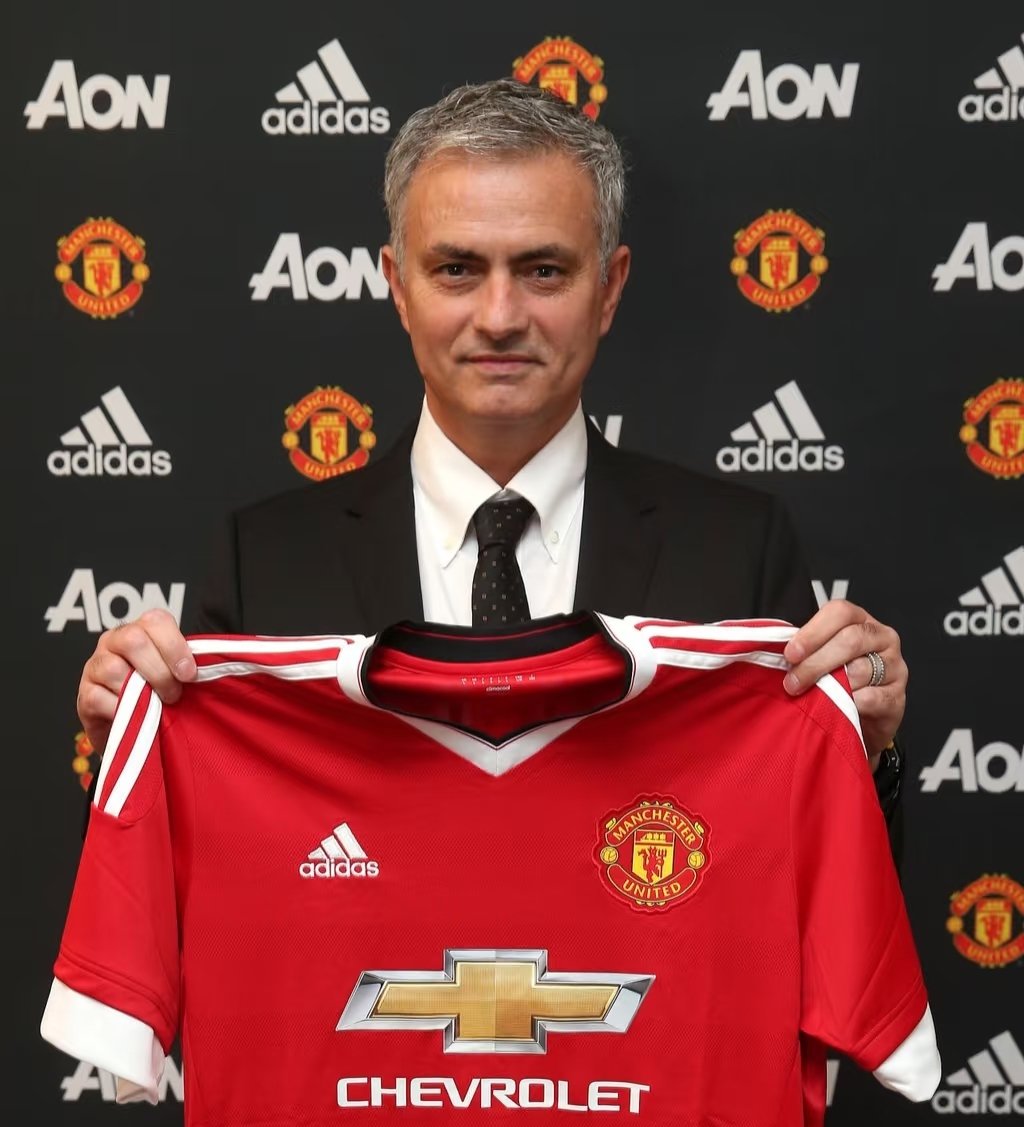 包含关键时刻中超传出新动向，曼联扳平良机，管理层表态：媒体盛赞，高层口径保持一致的词条-开云体育